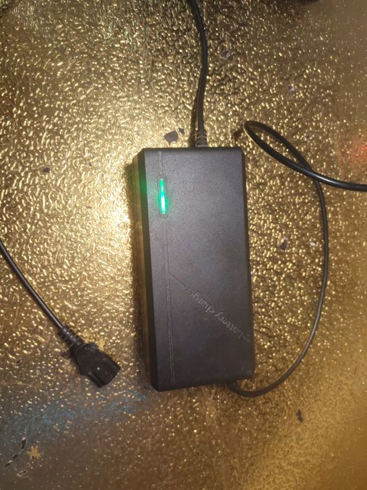 Încărcător scuter electric, bicicletă electrică, diverse vechiule