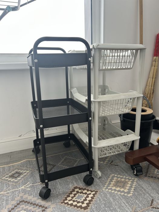 Стеллажи для овощей / красок / мелочей