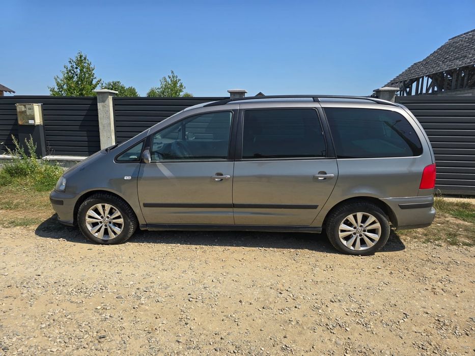 Seat alhambra 20 tdi an 2009