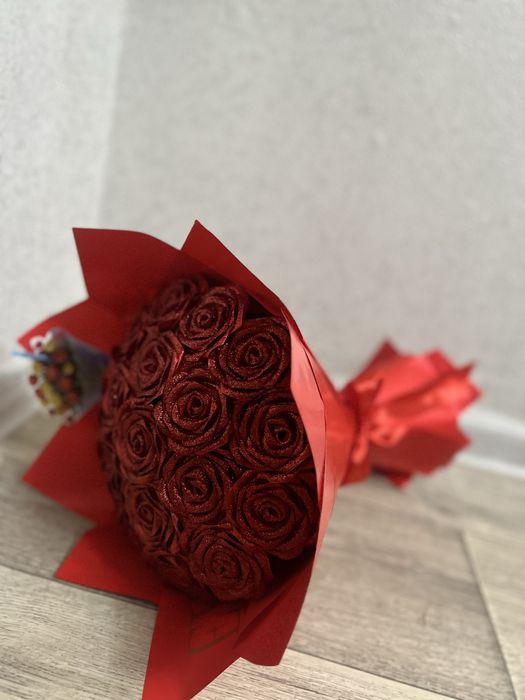 Атласный ленты букет