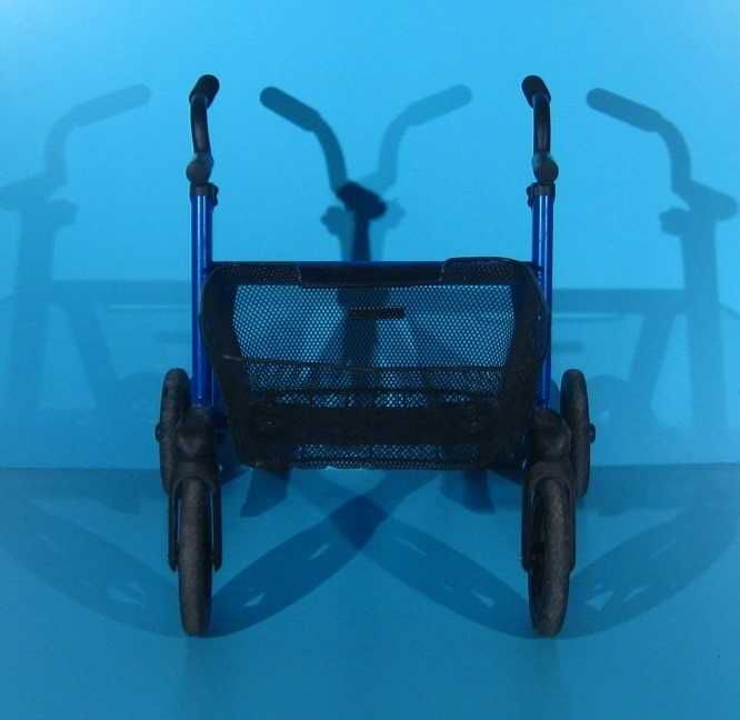 Cadru de mers cu roti pentru copii  Schuchmann