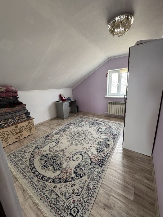 Продам мансардный дом срочно