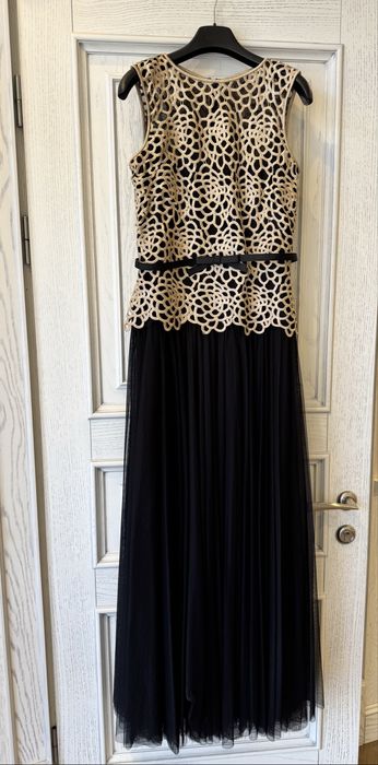 Вечернее платье Tadashi Shoji