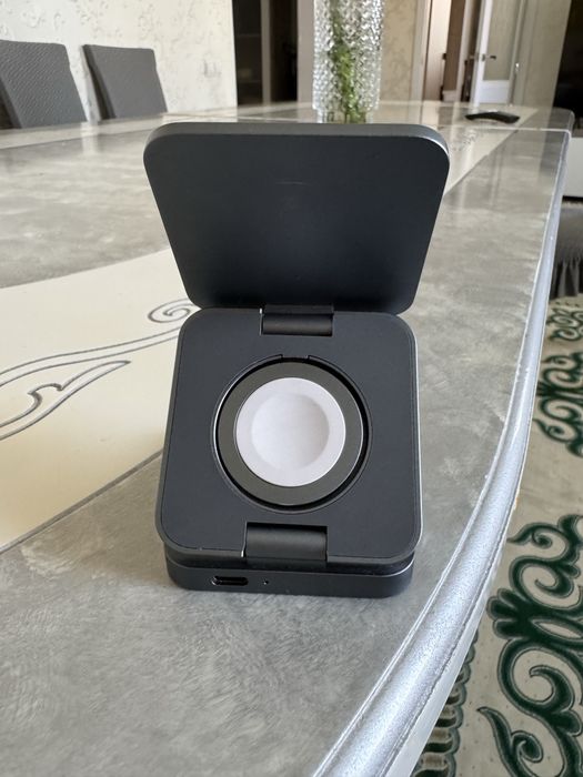 Продам зарядное устройство UBEAR