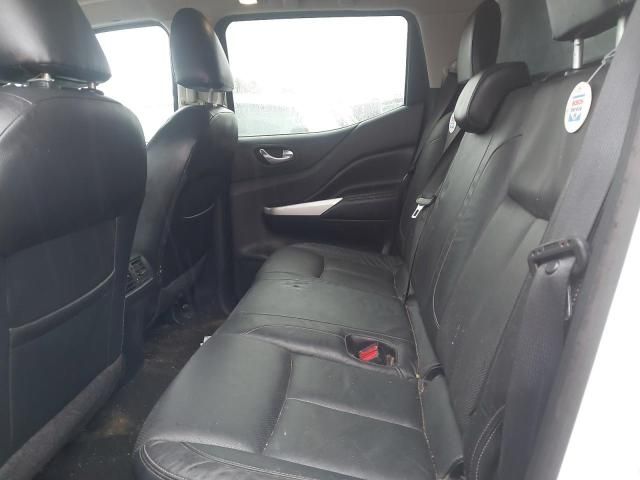 Dezmembrez Nissan Navara D23