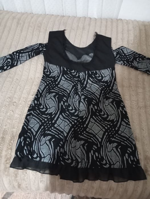 Рокля на Българския бранд Ивайла Фешън