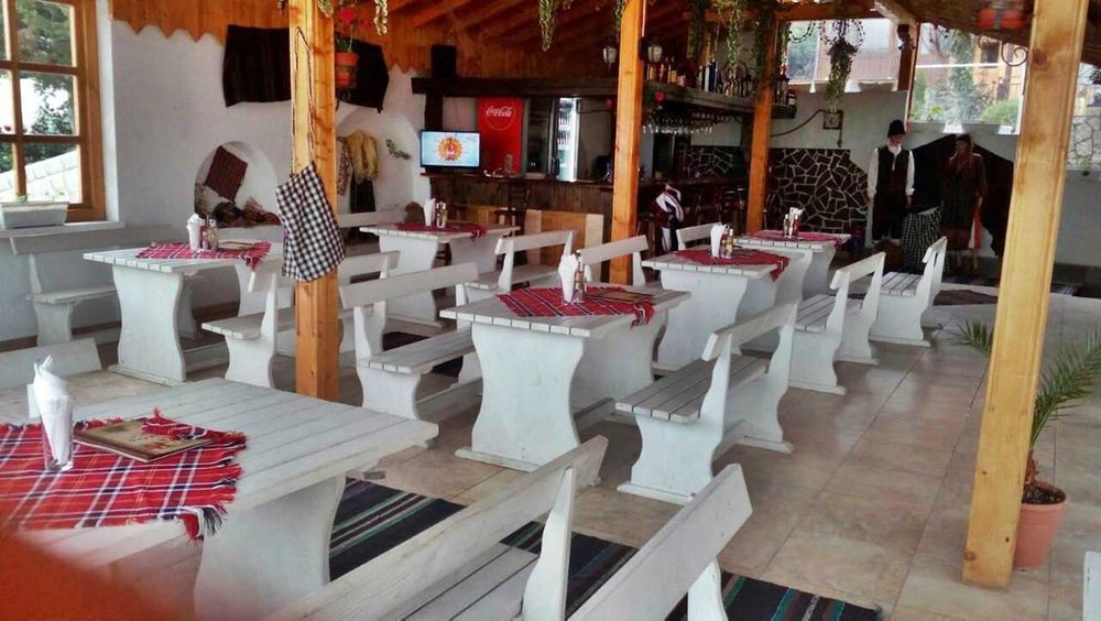 ТОП РЕСТОРАНТ ПОД НАЕМ – МОРСКА ГЛЕДКА, ЦЕНТЪР СВ. ВЛАС