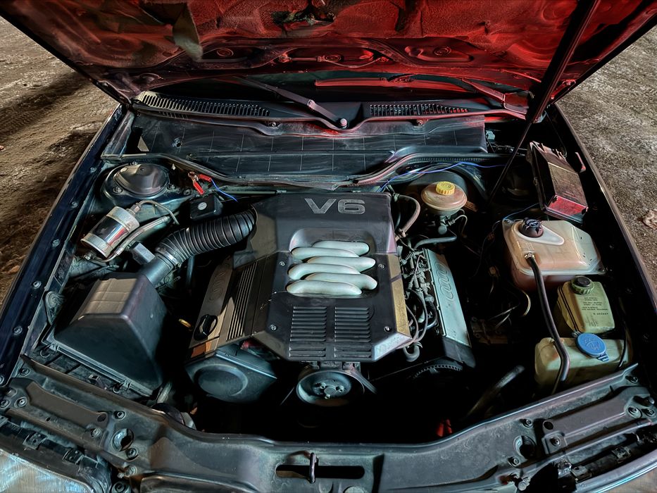 Продам Audi 100 c4