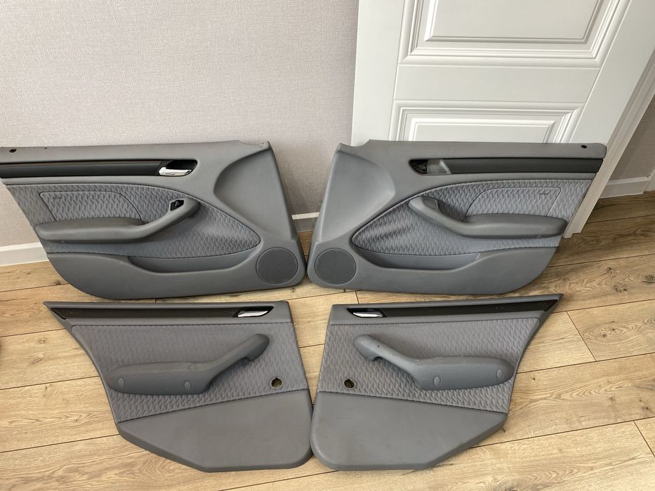 Дверные карты на бмв Е46