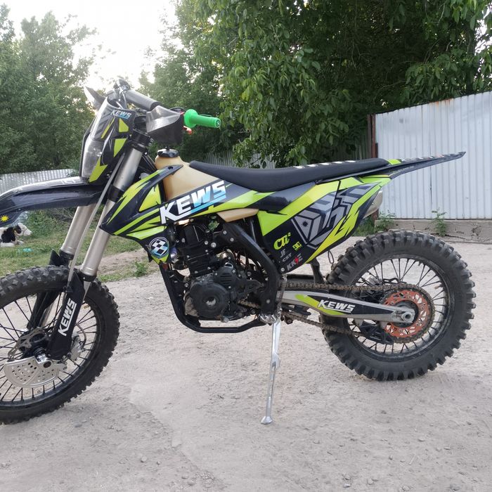 Продам мотоцикл 300 куб