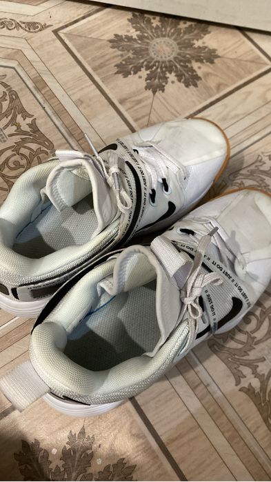 кроссовки Nike Hyperset