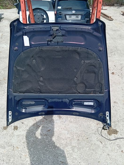 Капак преден Audi A6 2005г