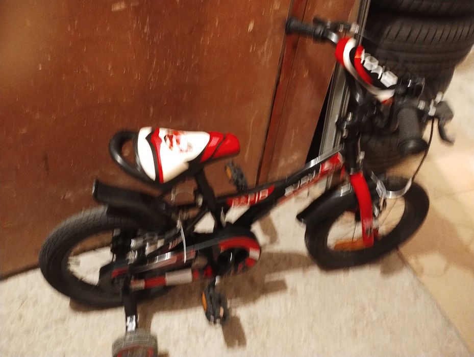 Детско колело с помощни гуми