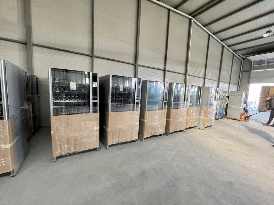 Necta Sfera Вендинг автомат за пакетирани продукти