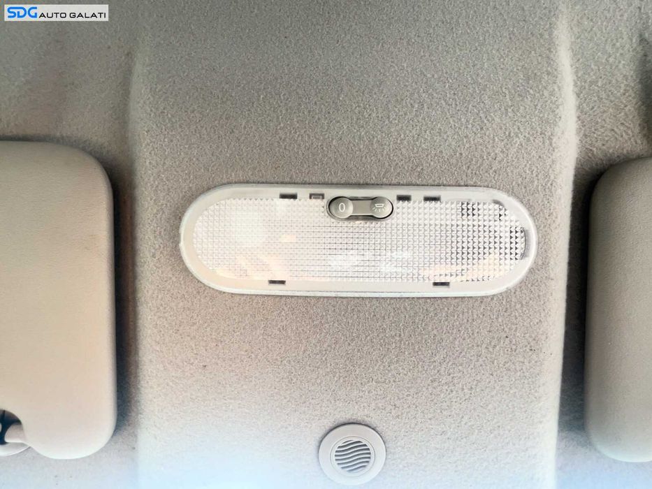 Plafoniera Lumini Habitaclu Interior Dacia Logan 2 2012 - 2020 [Q6362]