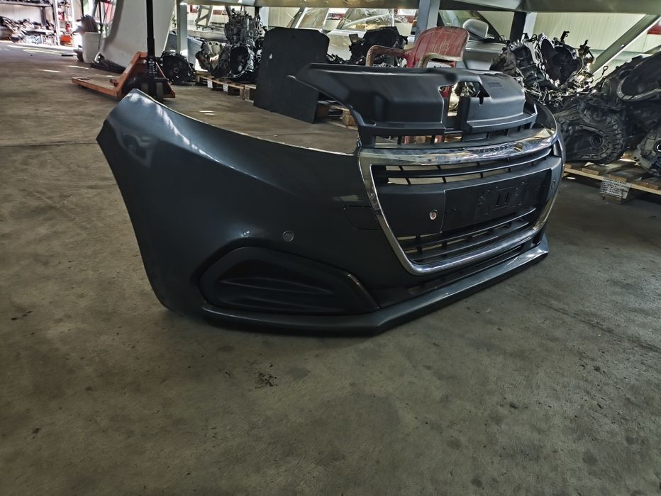 Предна броня за Пежо/Peugeot 208 facelift