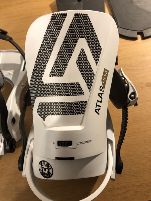 Сноуборд апарати Union Atlas Pro L