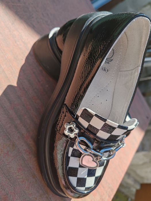 Туфли на девочку