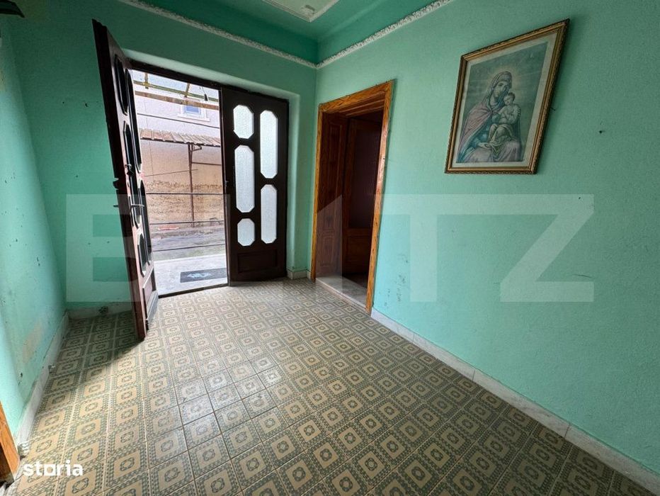 Casa de vanzare, 98 mp, zona Centrala