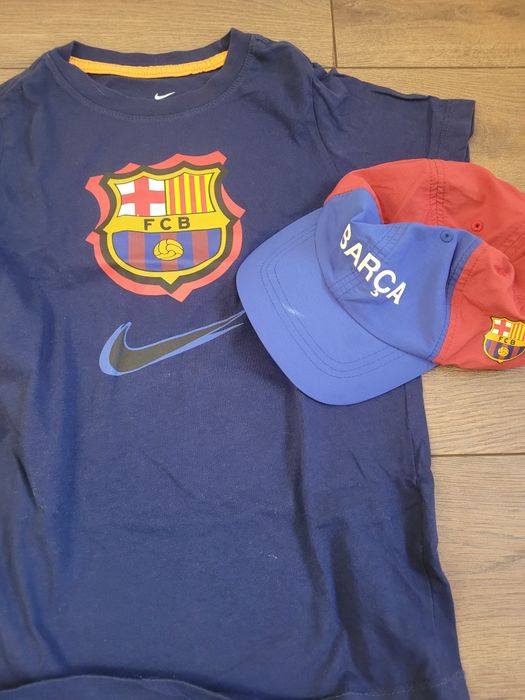 Set tricou si sapca FC Barcelona pentru copii