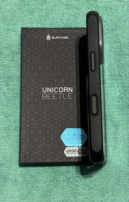 Vand husa Iphone 16 Pro Supcase Unicorn