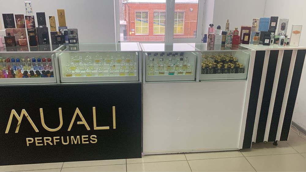 Продам островок,витрину.