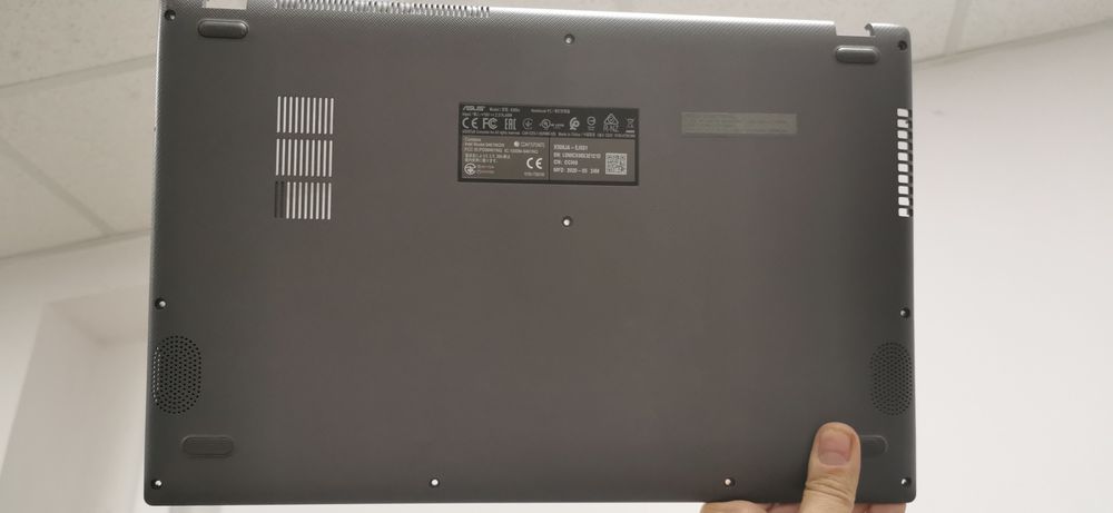 Palmrestu cu tastatura bottom case Asus x509ja