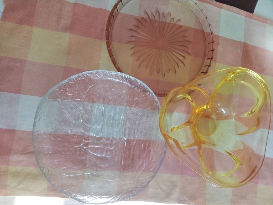 Съдове, чаши, вази