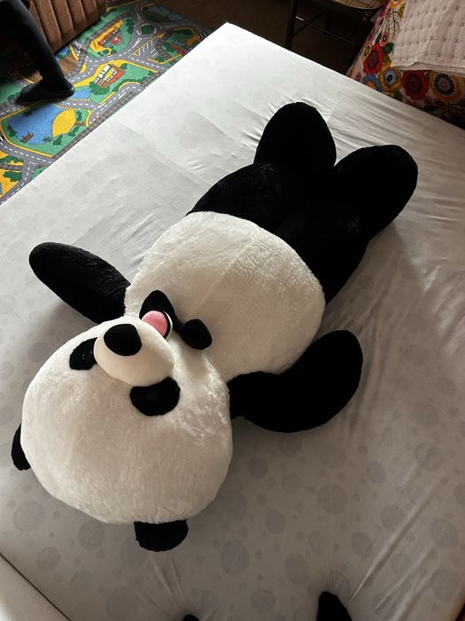 Голяма плюшена мечка