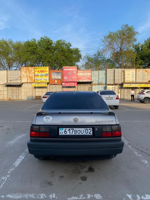 Пассат б3 в хорошем состояние