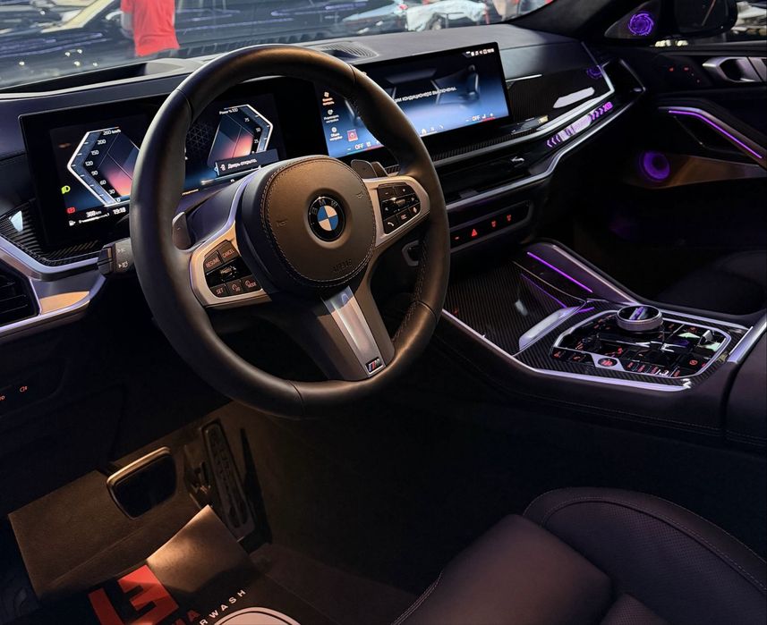 BMW Xl6 xDrive 40i 2025 год