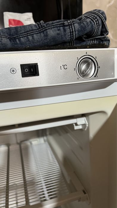 Продается морозильная камера Atlant