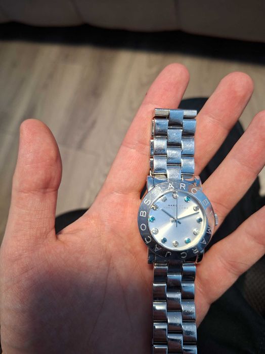 Часовник Marc Jacobs