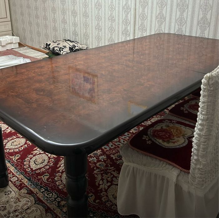 Продам деревянной стол