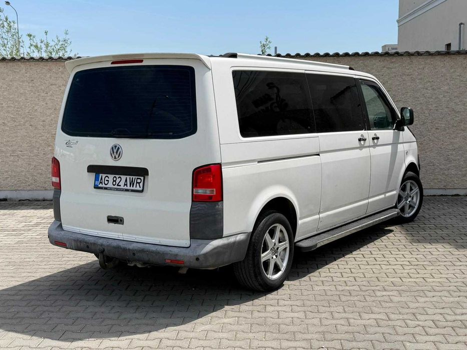 Volkswagen Transporter 2009 2.5 Diesel Manual 8+1 Locuri