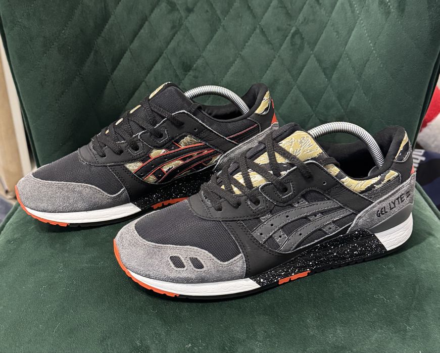 ASICS Gel-Lyte III H7Y0L Negru, 27,5 cm