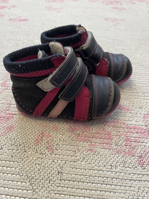 Ponki за прохождане за момче и момиче