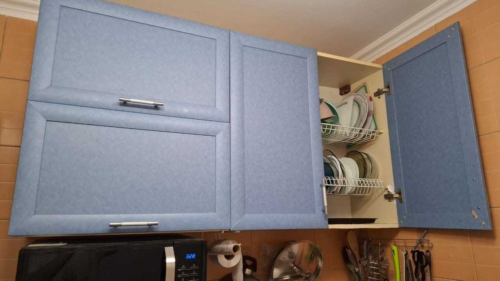 Навесные шкафы для кухни