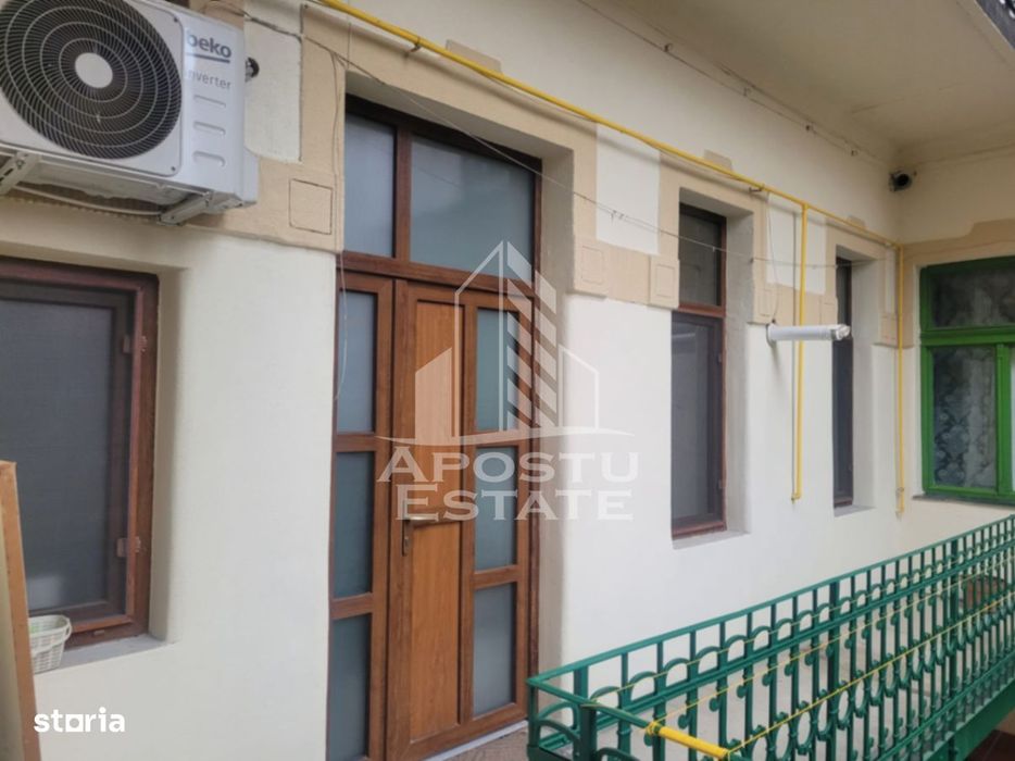 Apartament 3 camere de vanzare, etaj 1,  zona Maria Timisoara