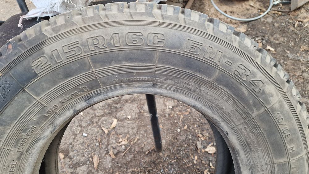 Шина на внедорожник