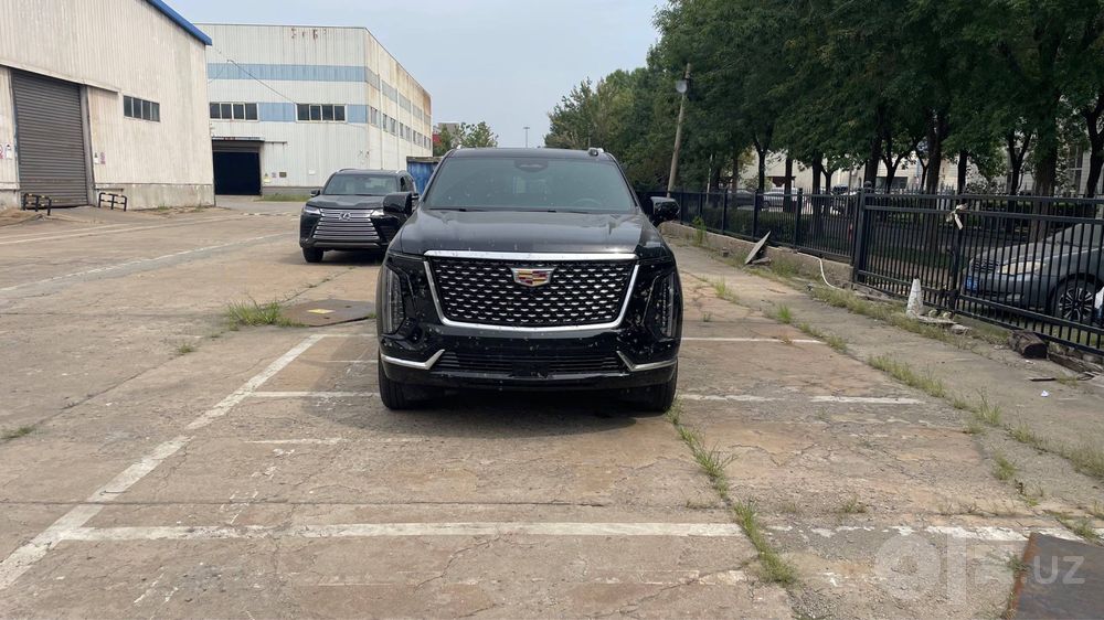 Cadillac Escalade ESV Long 2026