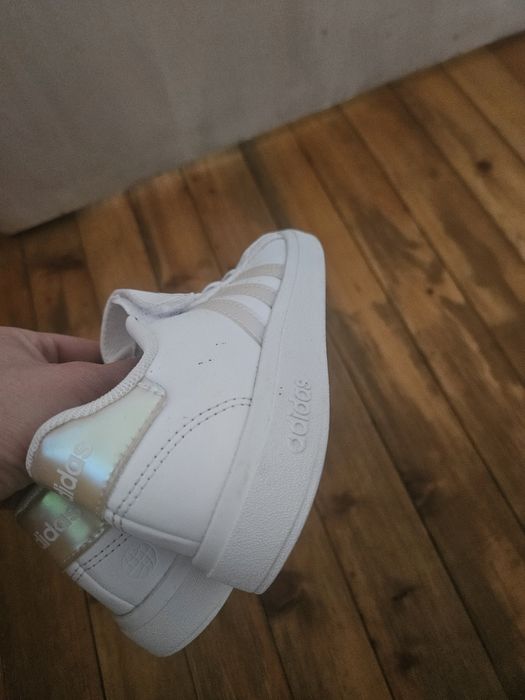 Адидас отлични 31 номер