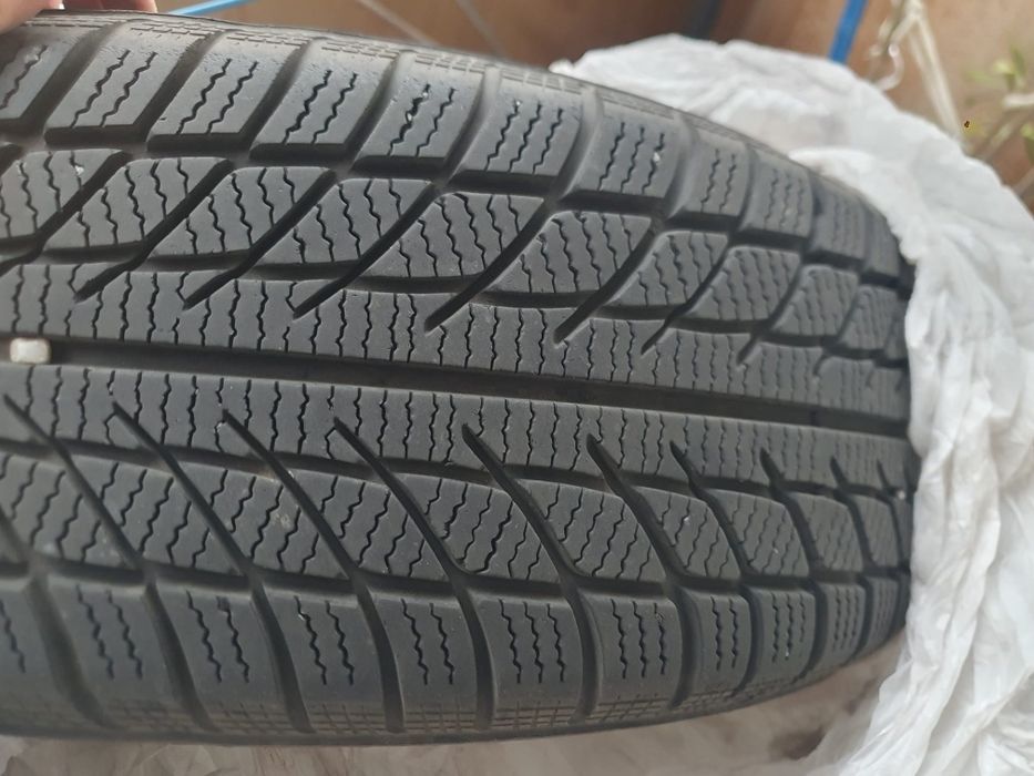Roti cu janta de tabla 185/65 R14 Iarna