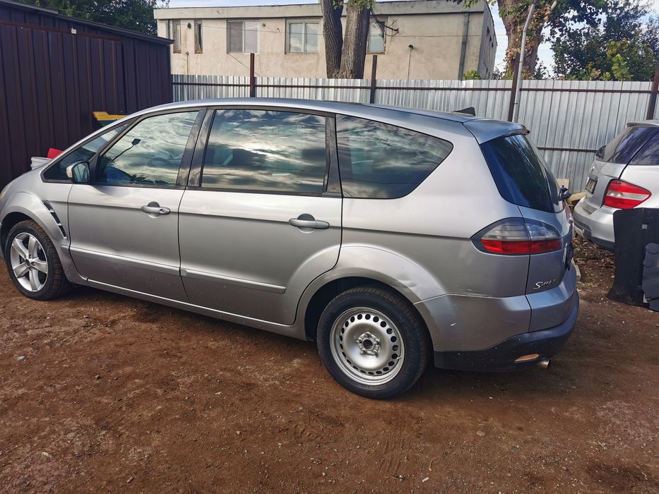 Dezmembrez Ford S-max 2006-2010 2.0 tdci Panoramic