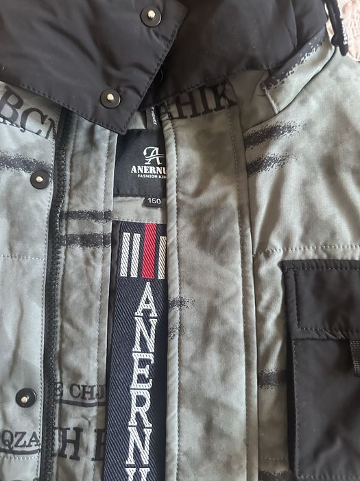 Куртка демиссезон. Размер 150.