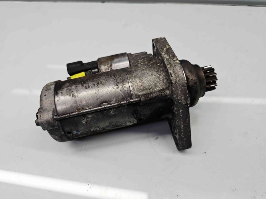 Electromotor 13 dinti Volkswagen Golf 6 (5K1) [Fabr 2009-2013] 02Z911