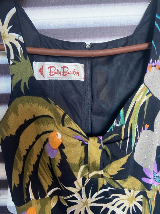 Рокля “ Betty Barclay” , XS