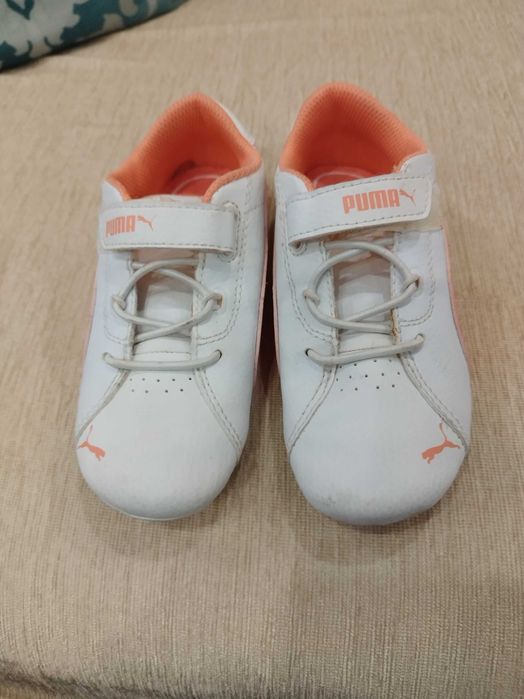 оригинални маратонки за момичета 27 номер пума нови puma