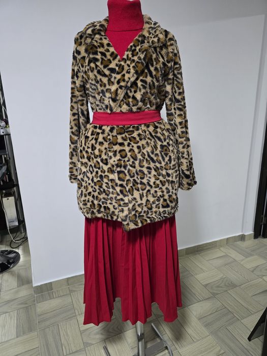 Haina animal print din blana ecologica, model superb