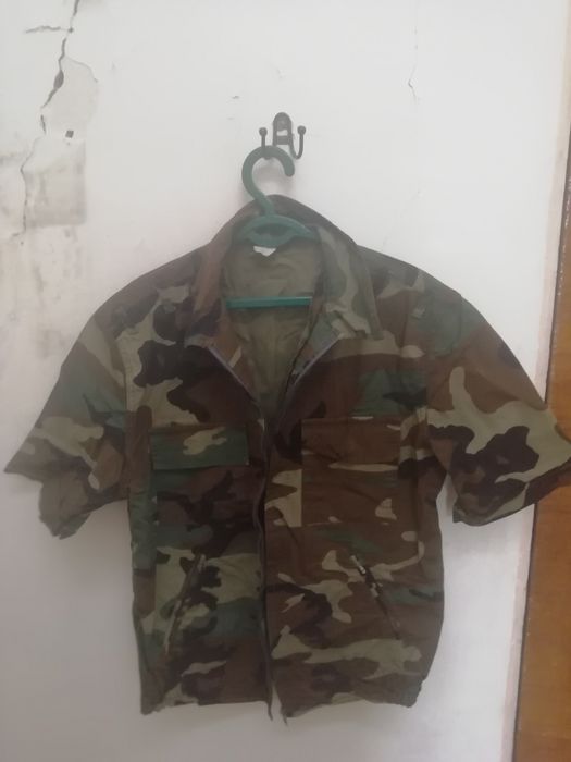 Камуфляж 8 курток и брюк. Осенний и зимний комплект.